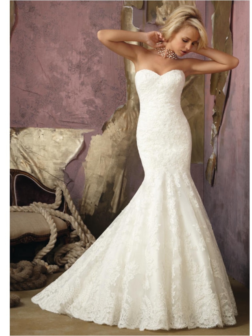 Gorgeous NEW Mori Lee Alencon Lace Wedding Gown